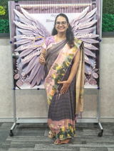 Poorni Mukesh review photo