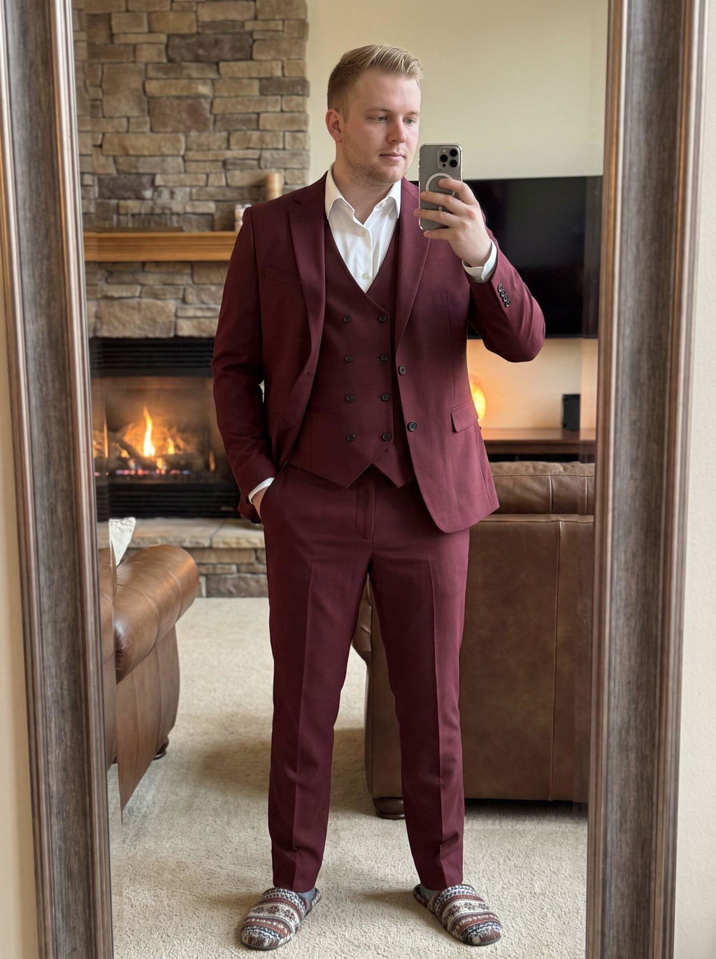 Menseventwear 3 Piece Mens Suit Slim Fit Solid Peak Lapel Suit (Blazer + Vest + Pants)