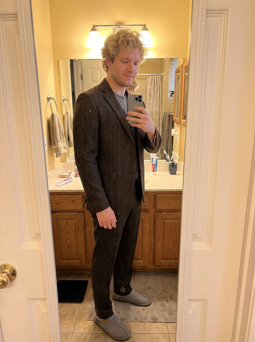 Menseventwear Casual Men's Suit 3 Pieces Classic Tweed Notch Lapel Set (Blazer+vest+Pants)