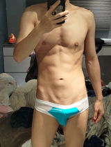 P.Y. review photo