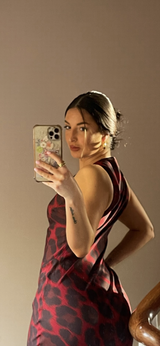 Yasmin Farasat review photo