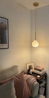 emily hislop review photo