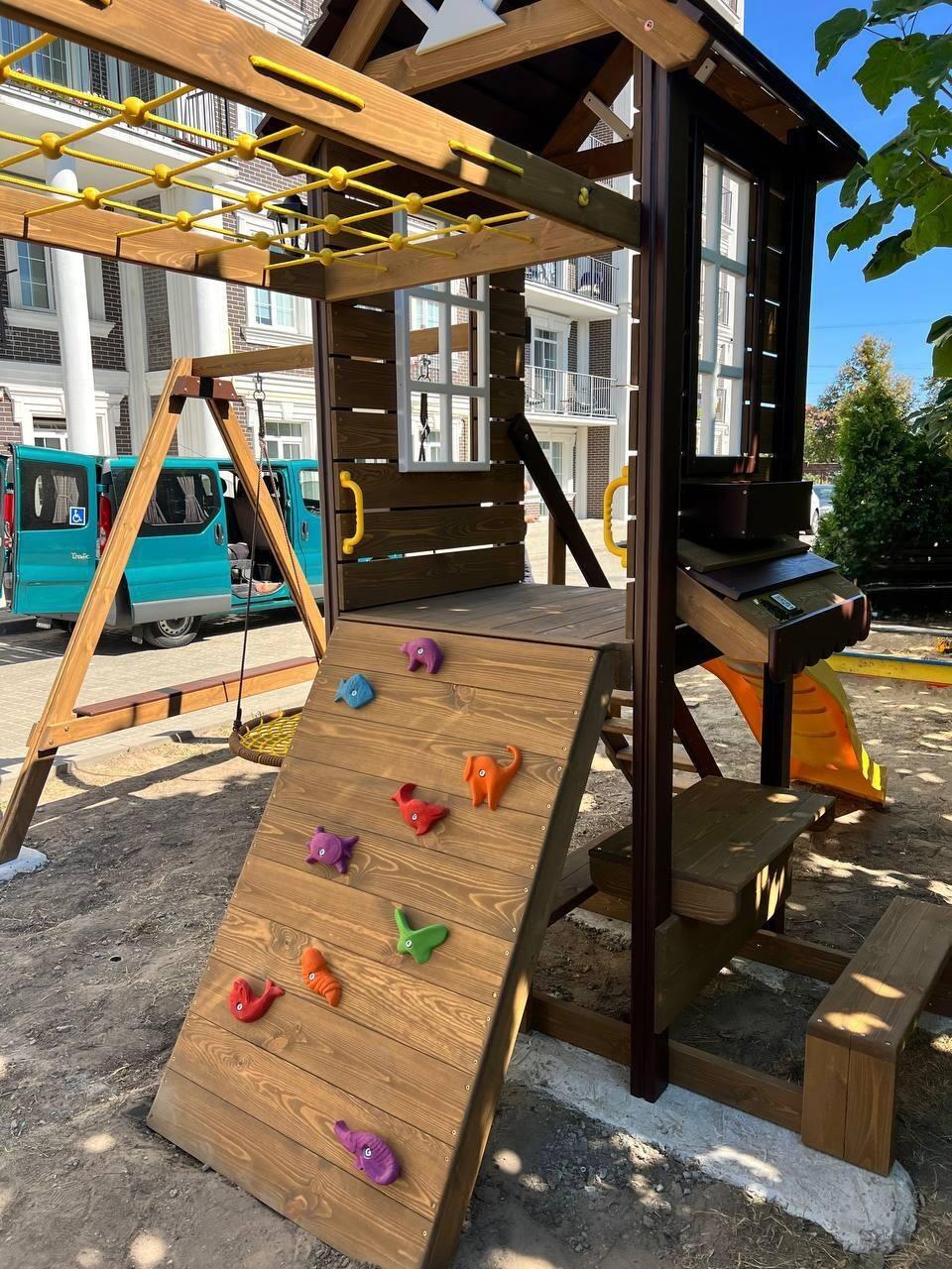 Merry Yard MaxPlay Kids Playhouse