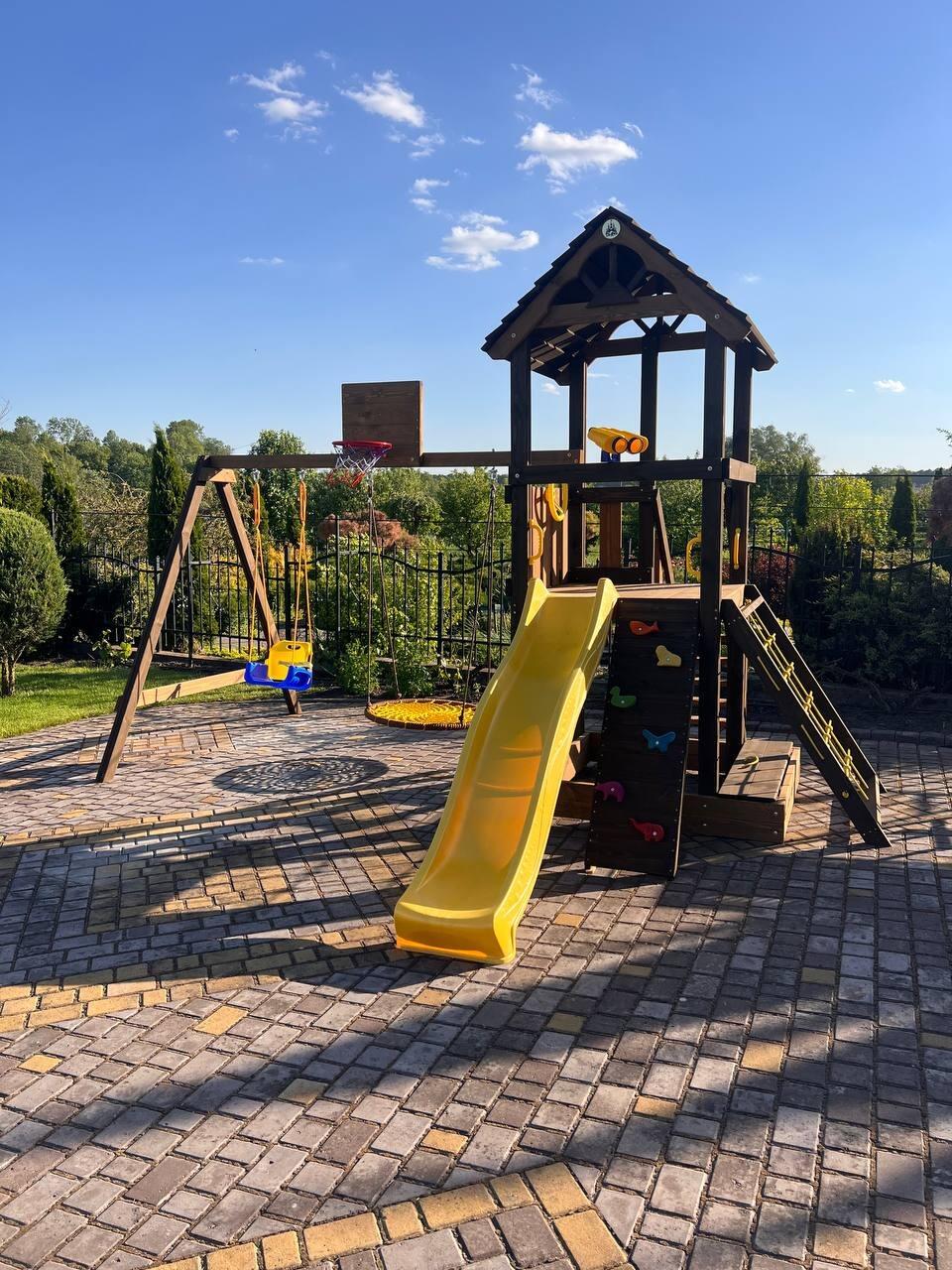 Merry Yard Active Journey Kids Playhouse
