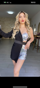 Yasmena Farhat review photo
