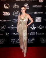 Madelyn Dennis review photo