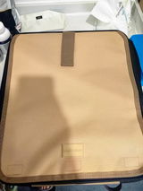 M***e review photo