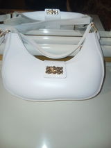 Saiqa review photo