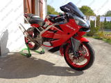 Gilles review photo