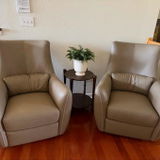 Zaina review photo