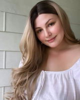 Deahnna Dunstan review photo
