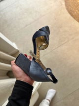 Johana review photo