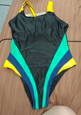 Diana review photo