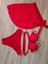 J. review photo
