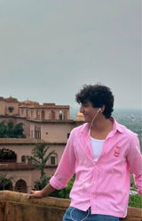 Deepti review photo