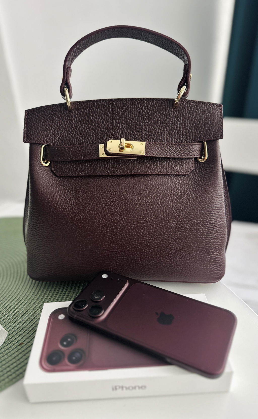Mia Dark Cherry – Kundenfoto
