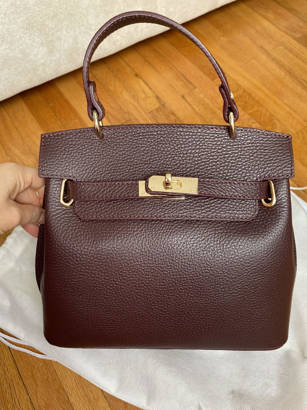 MIA Dark Cherry – Kundenfoto