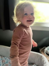 Ellen review photo