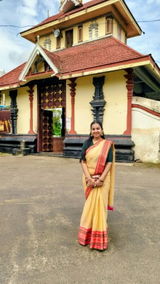 Saranya Nair review photo