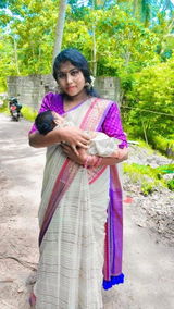 Soumyasatheekumar review photo
