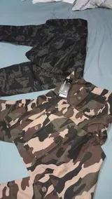 J. review photo