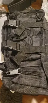 M. review photo