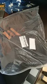 M. review photo