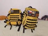 M. review photo