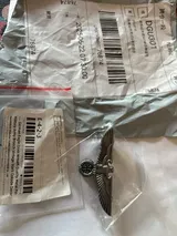 V. review photo