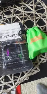 M. review photo