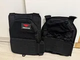 M. review photo