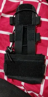 L. review photo