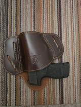 H.M. review photo