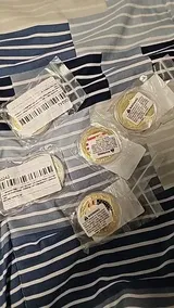 d. review photo