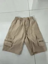 M. review photo