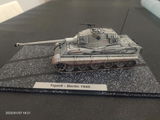 Y.H. review photo