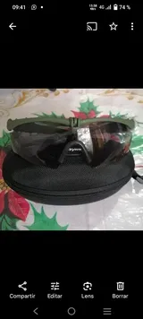 T. review photo