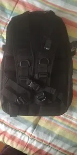 M. review photo