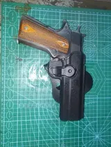 R. review photo