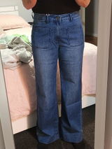 J.L. review photo