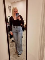 T review photo