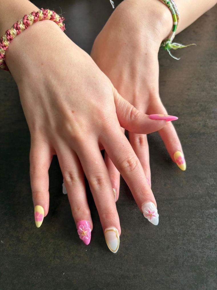 Avis de Marine — Lemon, press-on nails Mimi