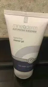 G** D. review photo