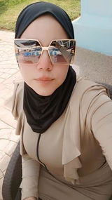 منة و. review photo