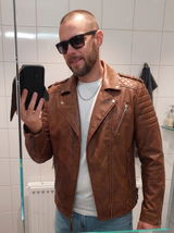 Stephen Howard review photo