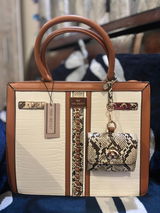 Harneet Kaur review photo
