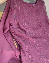 Saira review photo