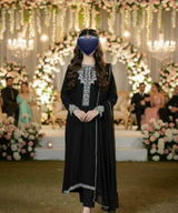 Ayesha Rizwan review photo