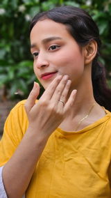 Divyanshi singh review photo