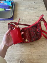 CHARM ENVELOPE VERMELHO